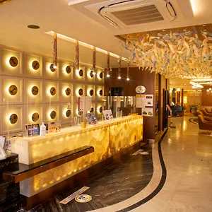 The Beyaz Saray & - Special Category Estambul